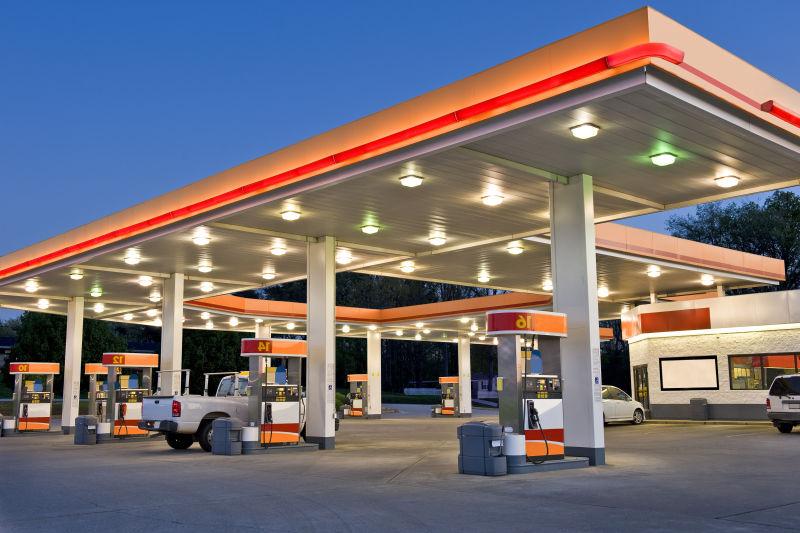 在国家“碳达峰、碳中和”的推动下，加油站的未来在哪里？