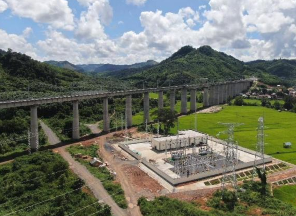 中老铁路老挝段是如何通上电的？