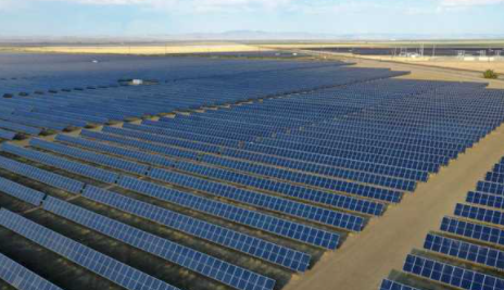 美國政府將在加州部署兩個大型太陽能發電廠