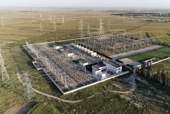 7301天长周期运行 内蒙古首座500千伏变电站安全运行二十载