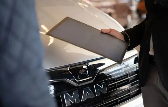 双燃料低速发动机改装：脱碳减排的关键助推力