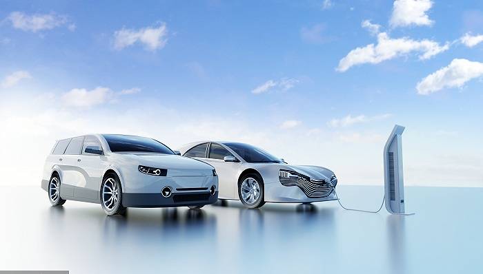 新能源汽車產銷兩旺 產業引資增長亮眼