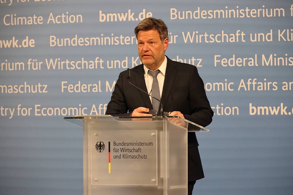 德国副总理重申不会立即对俄实施天然气禁运：否则将威胁到德国社会和平