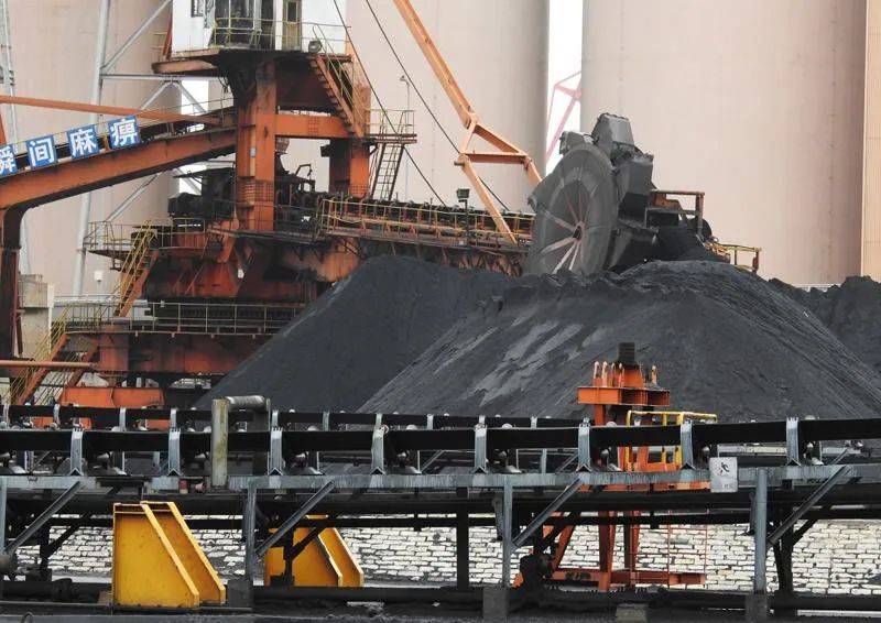 地方煤礦正式接到限價通知 VS 各地區及秦皇島港現貨價格最高上限明確，超此限者依法處置