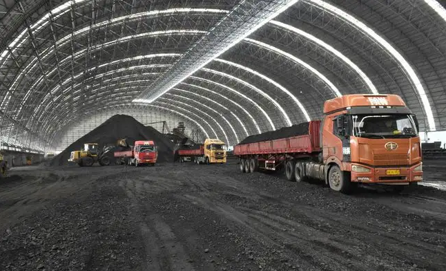 国家统计局：5月份，煤炭石油利润仍保持成倍增长