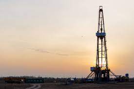 厄瓜多尔宣布将暂停石油生产