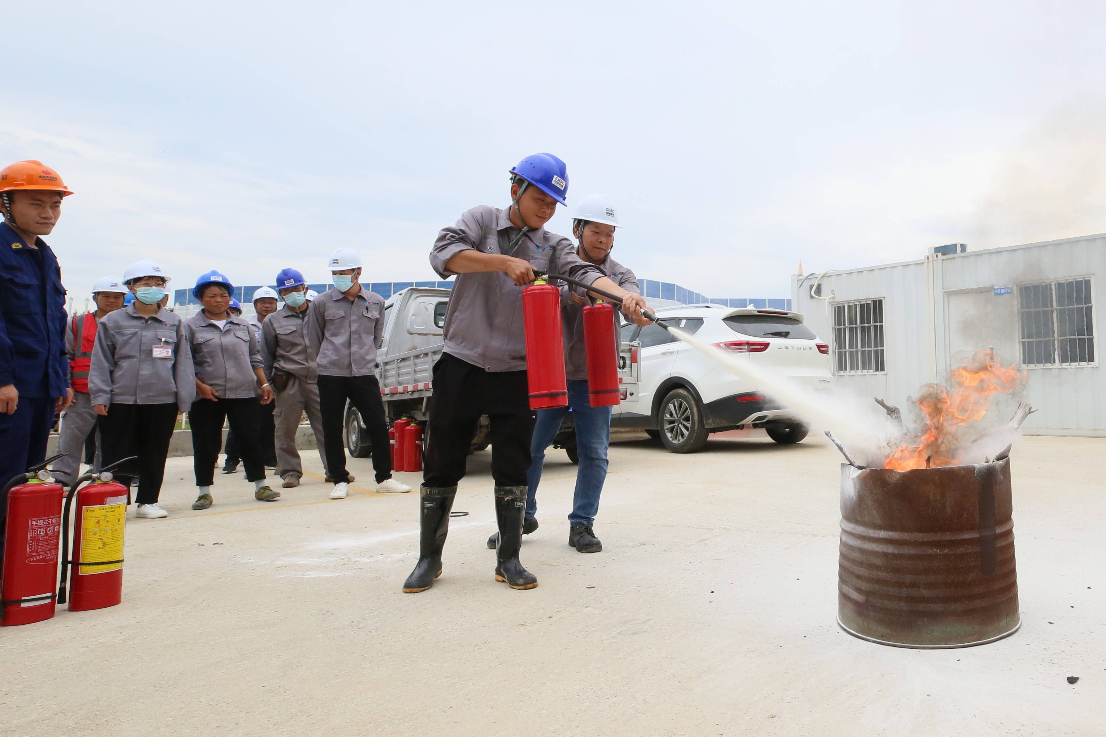 国能（福州）热电有限公司开展消防演练防患未“燃”
