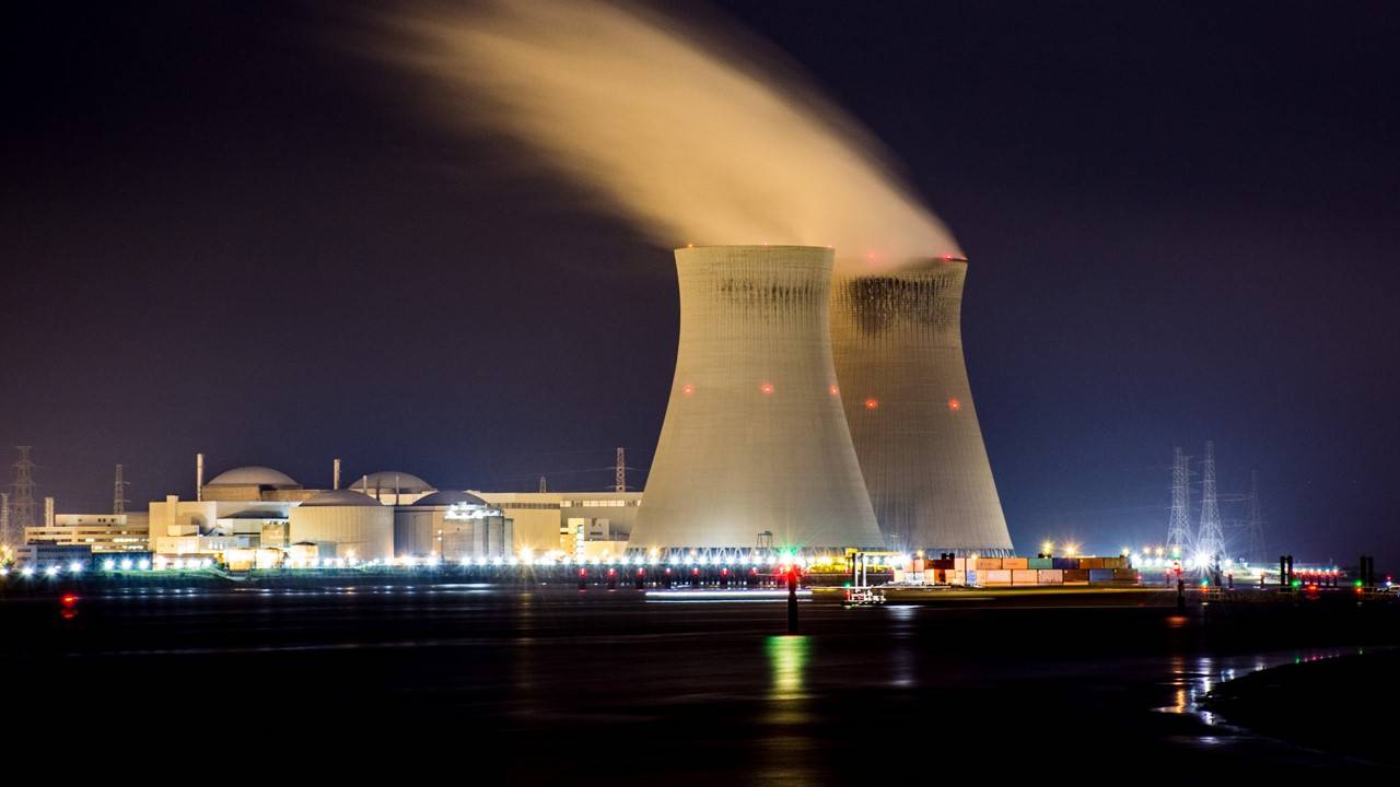 韩波两国企业签署核电厂建设项目谅解备忘录