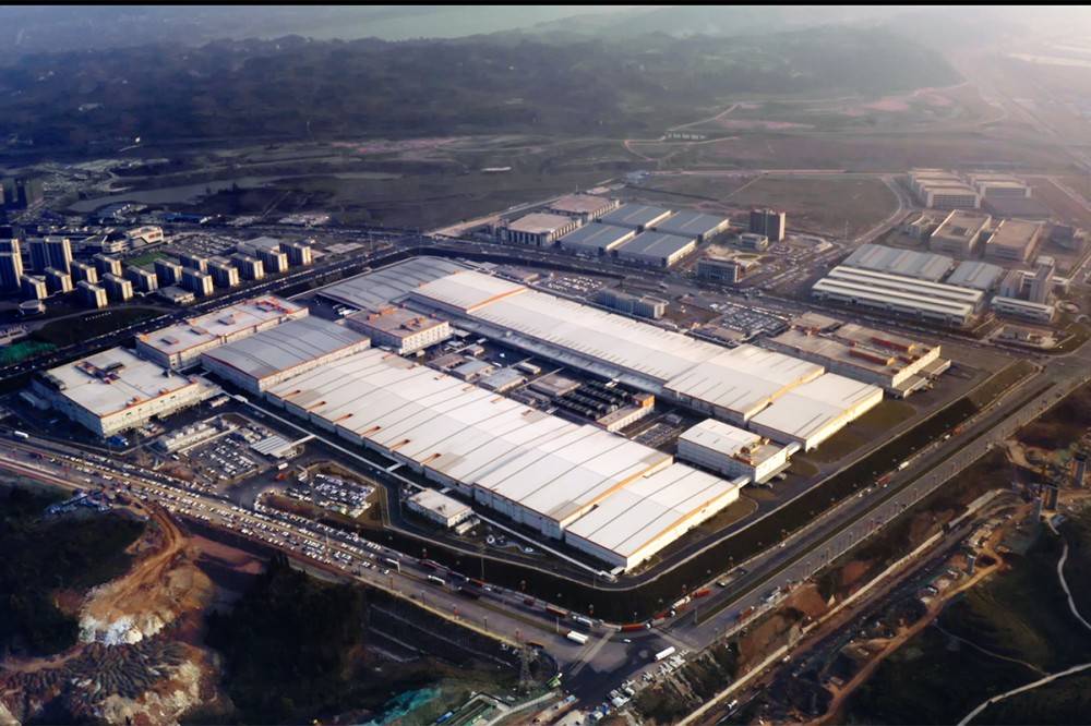 投资500亿元 “电池巨头”宁德时代在欧建新工厂