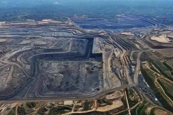 宁夏：2025年力争大中型煤矿占比达85%以上