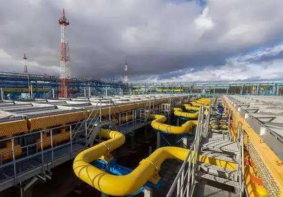 德国首个液化天然气码头竣工