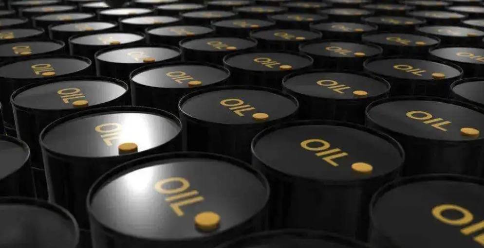 原油收盘：权衡能源需求前景 原油微幅收跌盘中创近一年新低