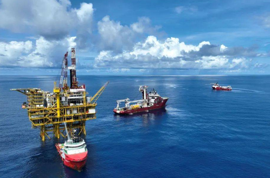 中国海油南海东部油田年产油气突破2000万吨