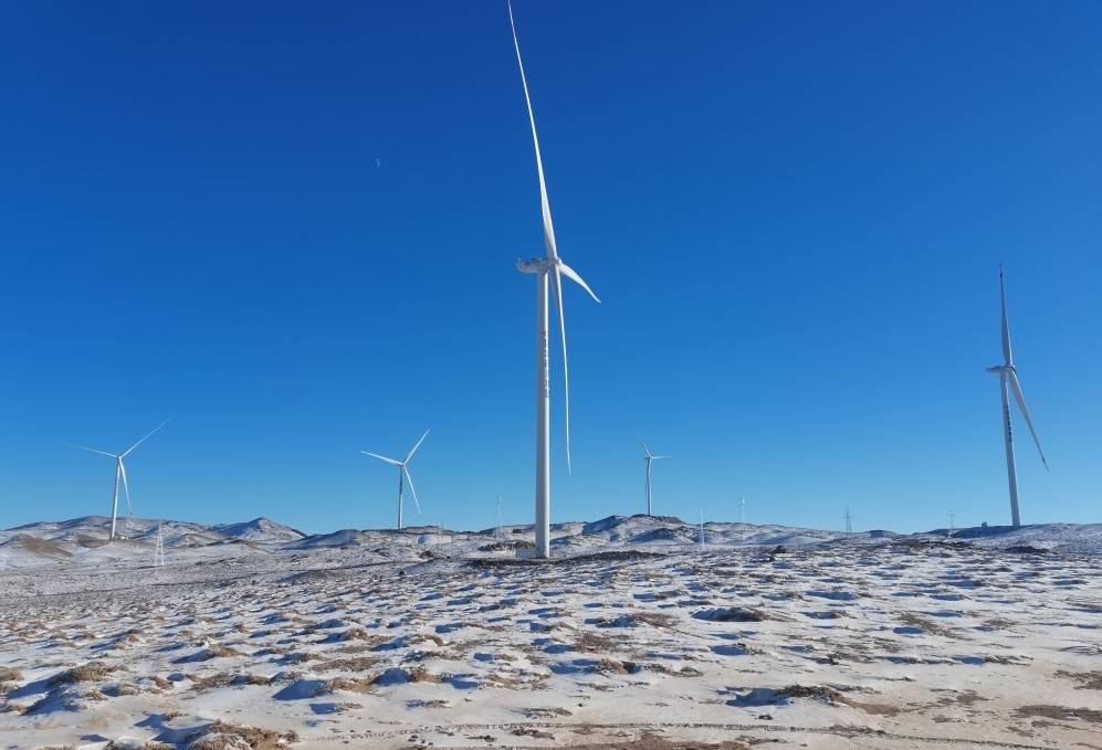 中能建建筑集團承建的內蒙古烏拉特后旗50MW分散式風電項目全容量并網發電