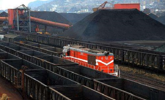 全线通车三十年 大秦铁路累计运输煤炭超79亿吨