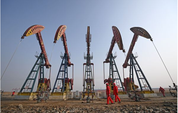 国际能源署和欧佩克称：中国全面开放推高全球石油需求