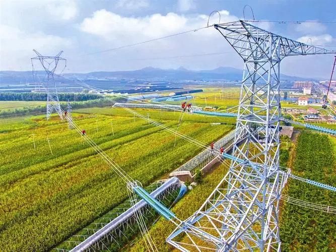 加快推进新型电力系统建设 沪市电力产业链公司积极助力能源转型