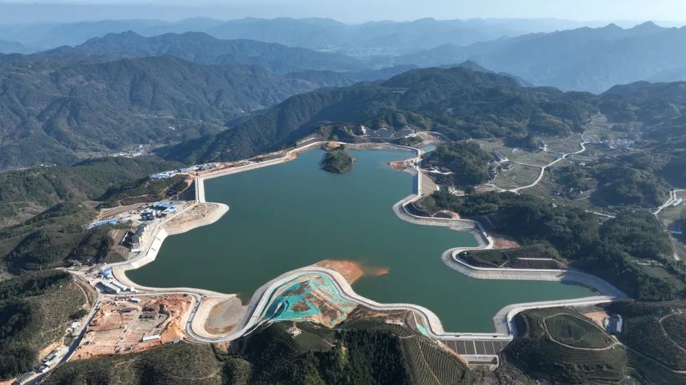 福建永泰抽水蓄能电站全容量投产发电！