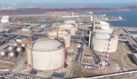 国内最大液化天然气储罐主体结构完工 将于今年11月投入使用