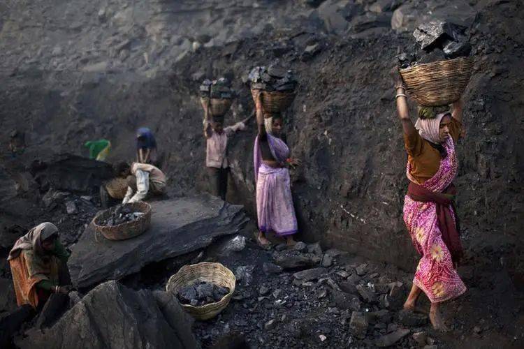 印度摆脱煤炭或投入高达万亿美元
