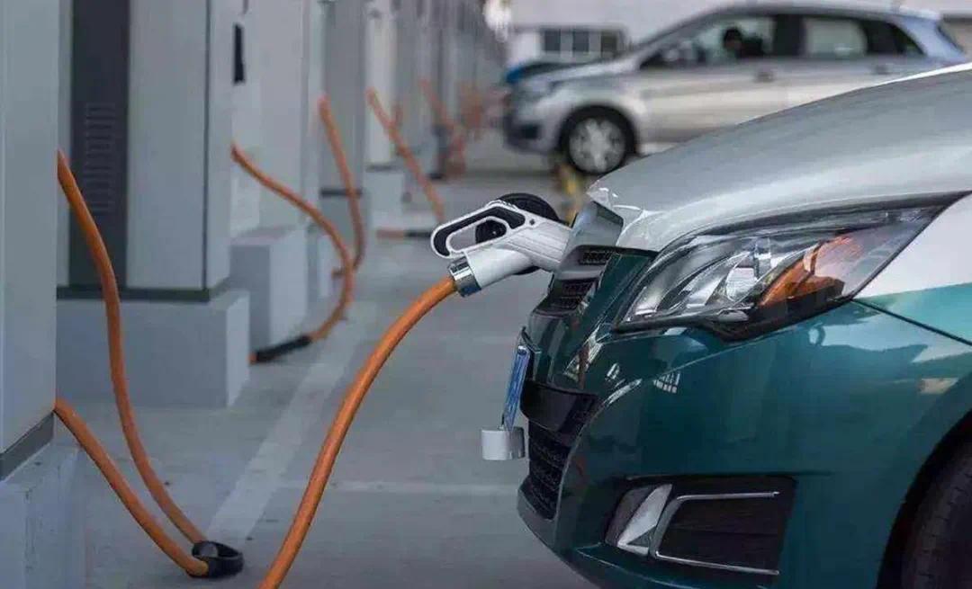 山东：到2025年全省行政事业单位全部采购新能源汽车