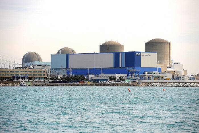 韩国暂停Kori-2反应堆运行以获得许可更新