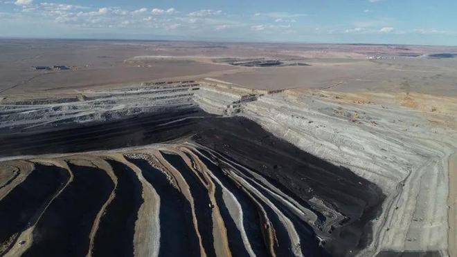 “問道”新疆哈密富油煤高效開發利用