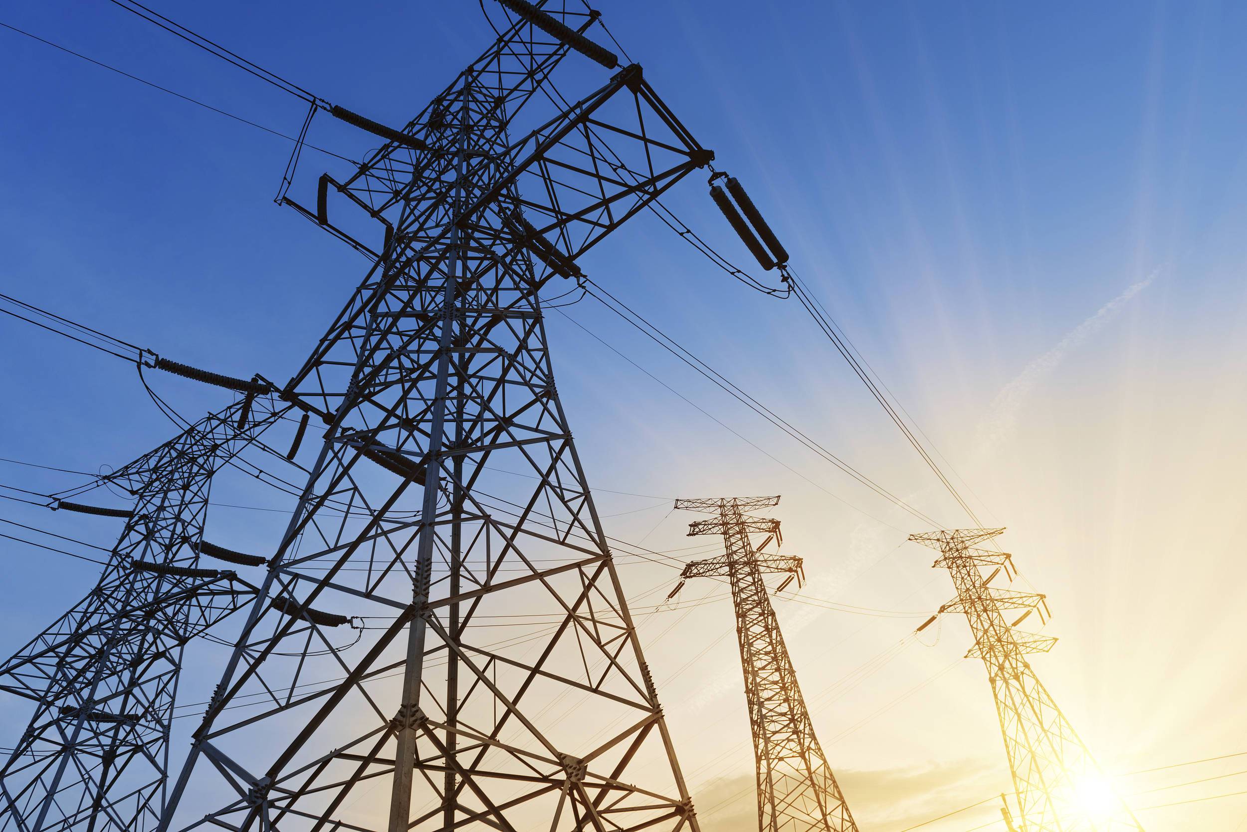 利比里亚电力公司签署扩大东南三州电力供应的协议
