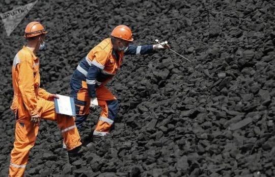 吉爾吉斯斯坦前兩月對華煤炭出口增八倍