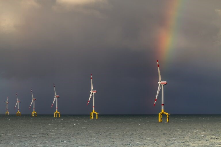 莱茵集团签署德国首个商业海上风电场购电协议