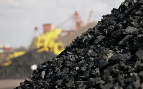 煤炭市場低迷期還要熬多久？
