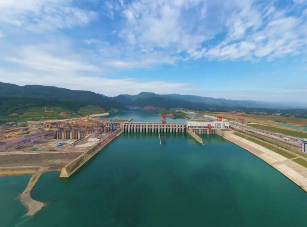 大藤峡工程水力发电厂累计发电量突破100亿度