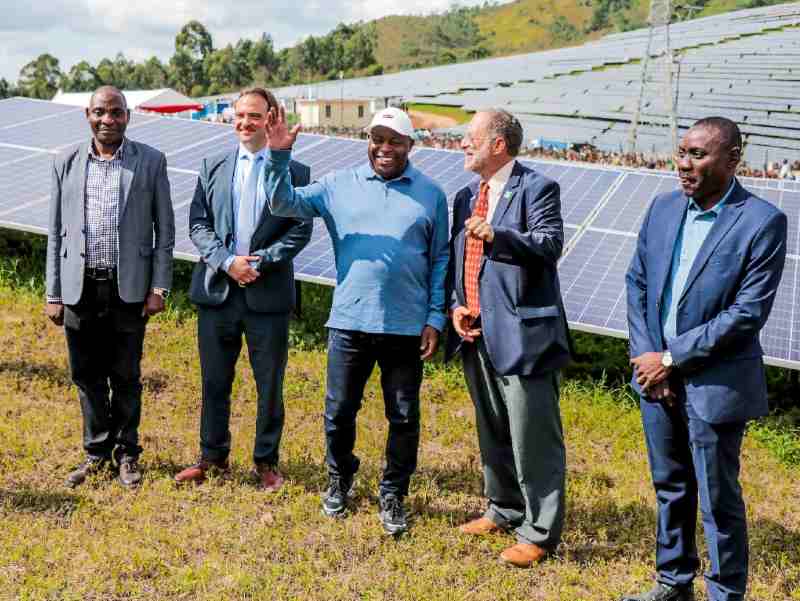 布隆迪总统出席该国第一个大型公用太阳能电场庆祝仪式，并承诺增加容量