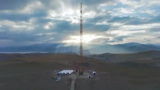 世界最高风场 三一重能西藏措美项目首台机组吊装完成 