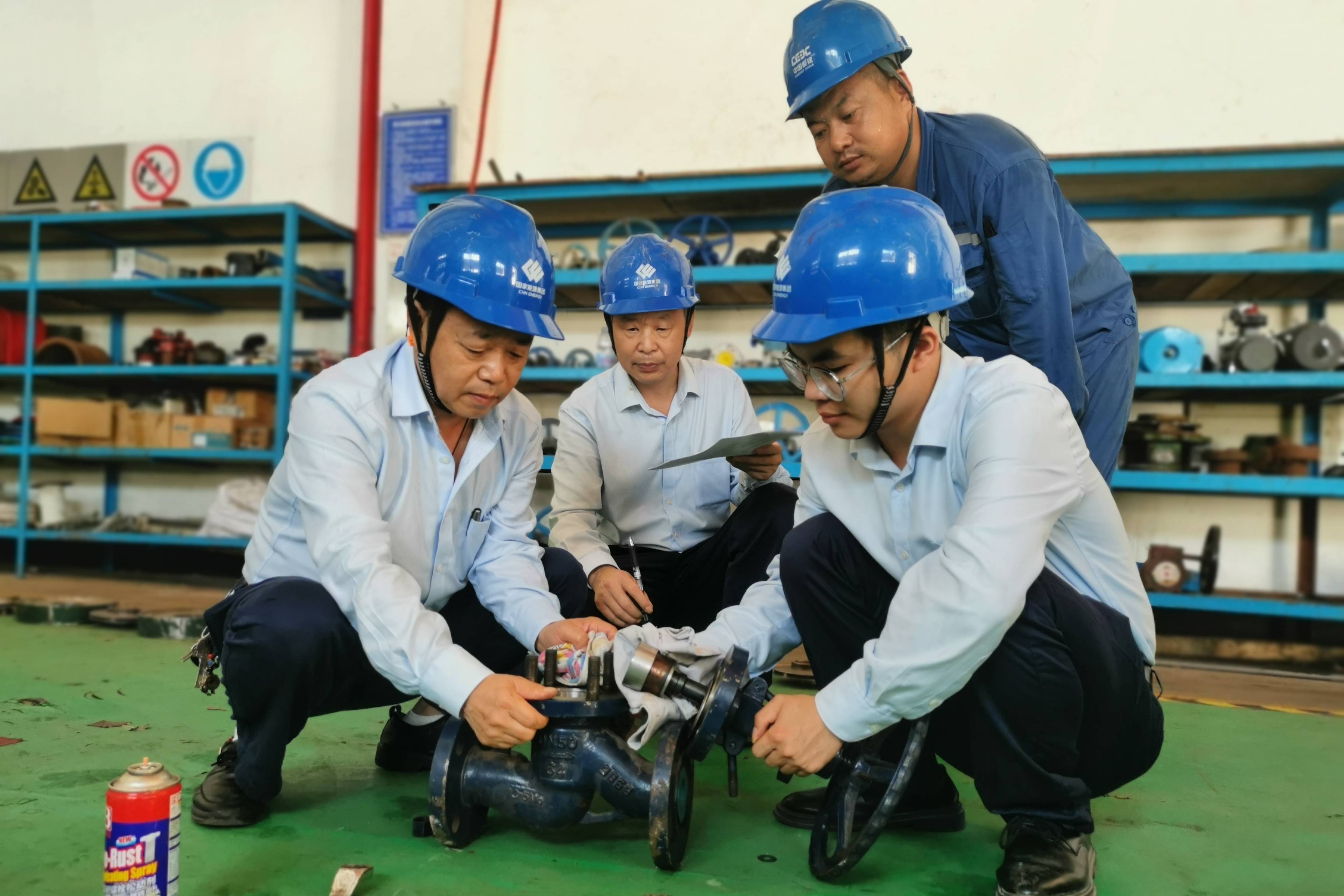 国能（福州）热电有限公司技术讲课提升青年员工技能水平