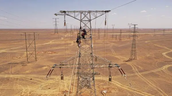新疆吐鲁番首次开展新一代变电站“一键顺控”技术改造