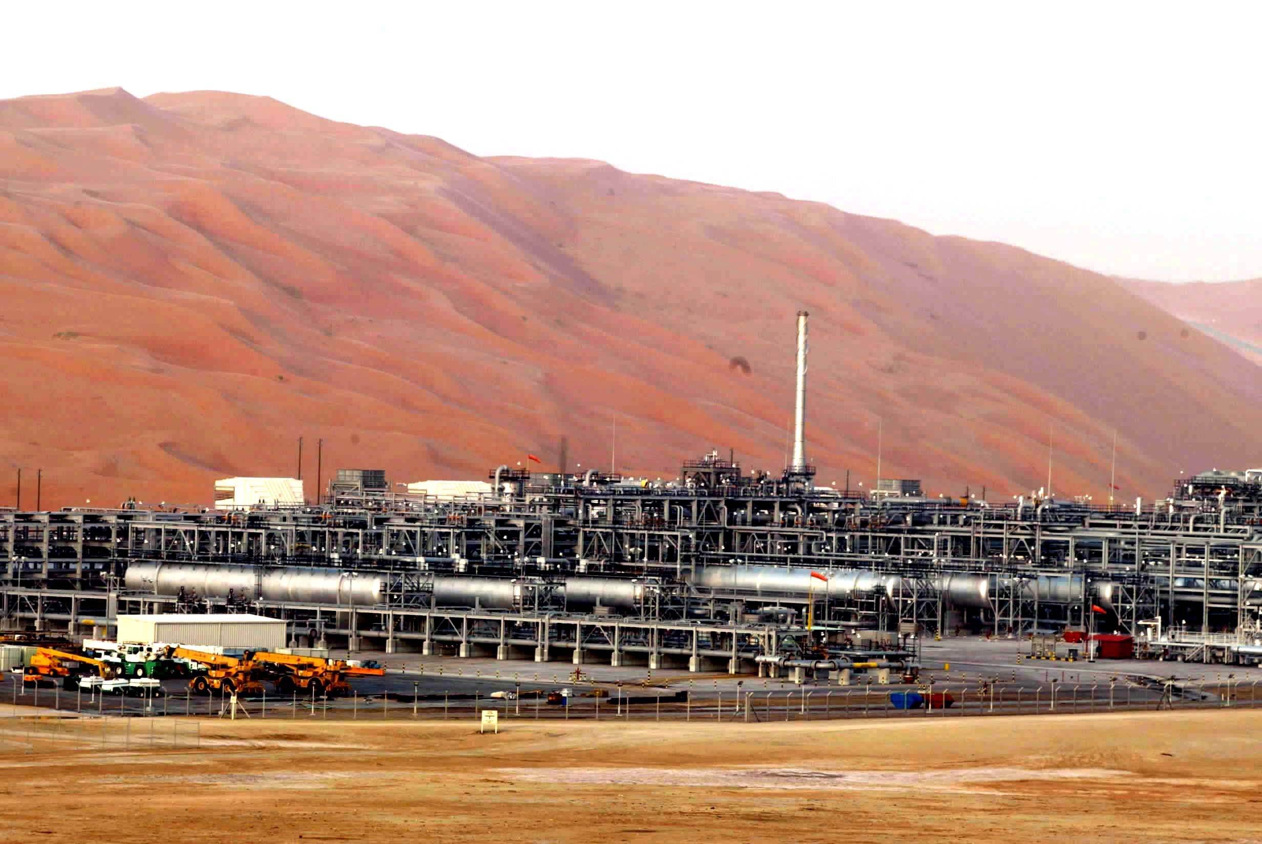 外媒：沙特决定进一步减产石油 7月份日减100万桶