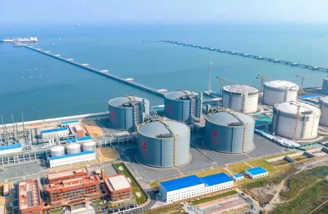 央视新闻报道！唐山LNG储罐项目接收站一阶段工程顺利投产