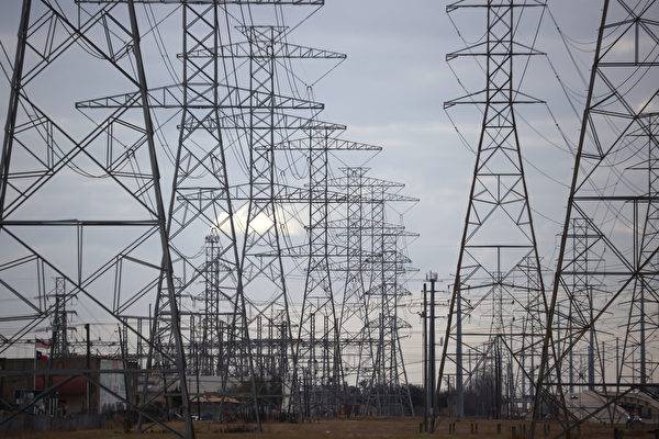 美国东部恶劣天气致2人死亡 超百万用户停电