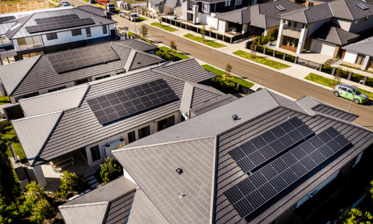 澳大利亚屋顶太阳能系统平均安装规模超过9 kW