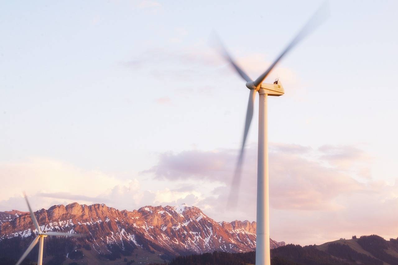 河南首个“风电+配储”！姚孟发电鲁山100兆瓦风电项目首并成功
