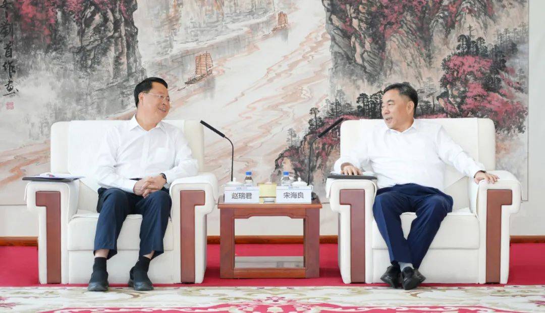 中国能建与云南省红河州签署战略合作框架协议 双方将深化在储能等领域合作