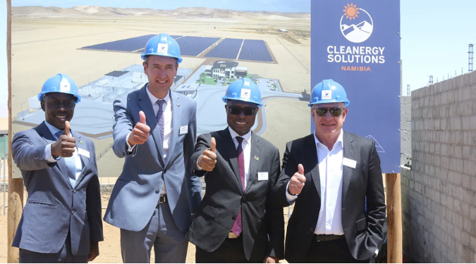 非洲首个太阳能绿氢加氢站落户纳米比亚