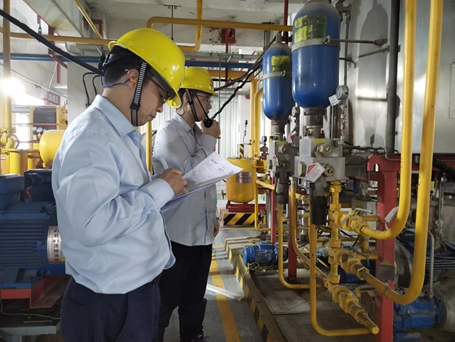 国能晋江热电公司开展EH油泵定期切换工作