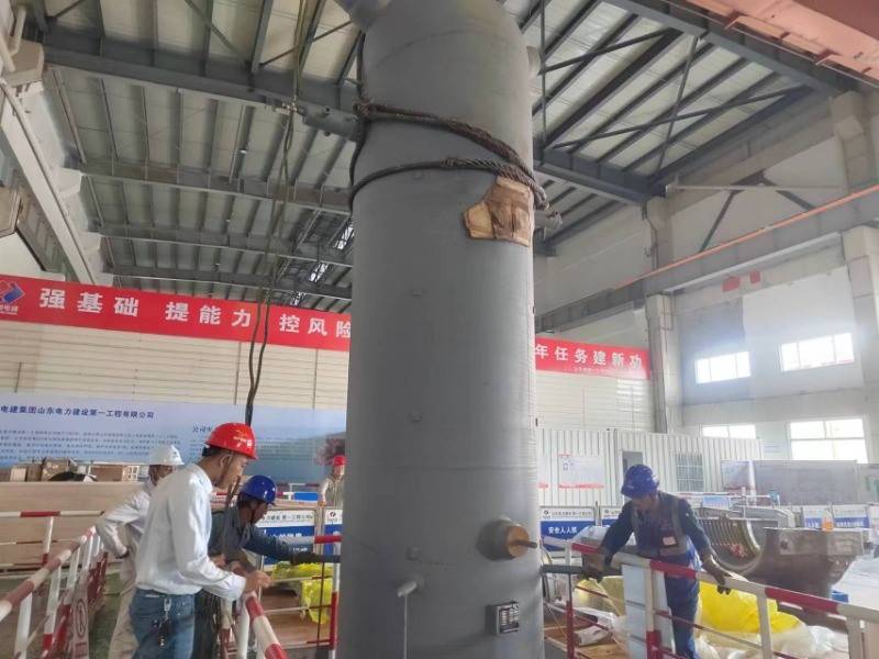 国能晋江热电公司扩建工程高压加热器顺利就位