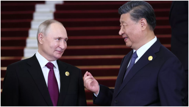 习近平：中俄两国能源合作已形成全方位、宽领域、深层次、高水平的合作格局