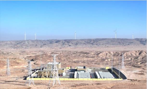 天合储能在阿拉善建设30MW/60MWh储能系统，系统单体容量超5MWh