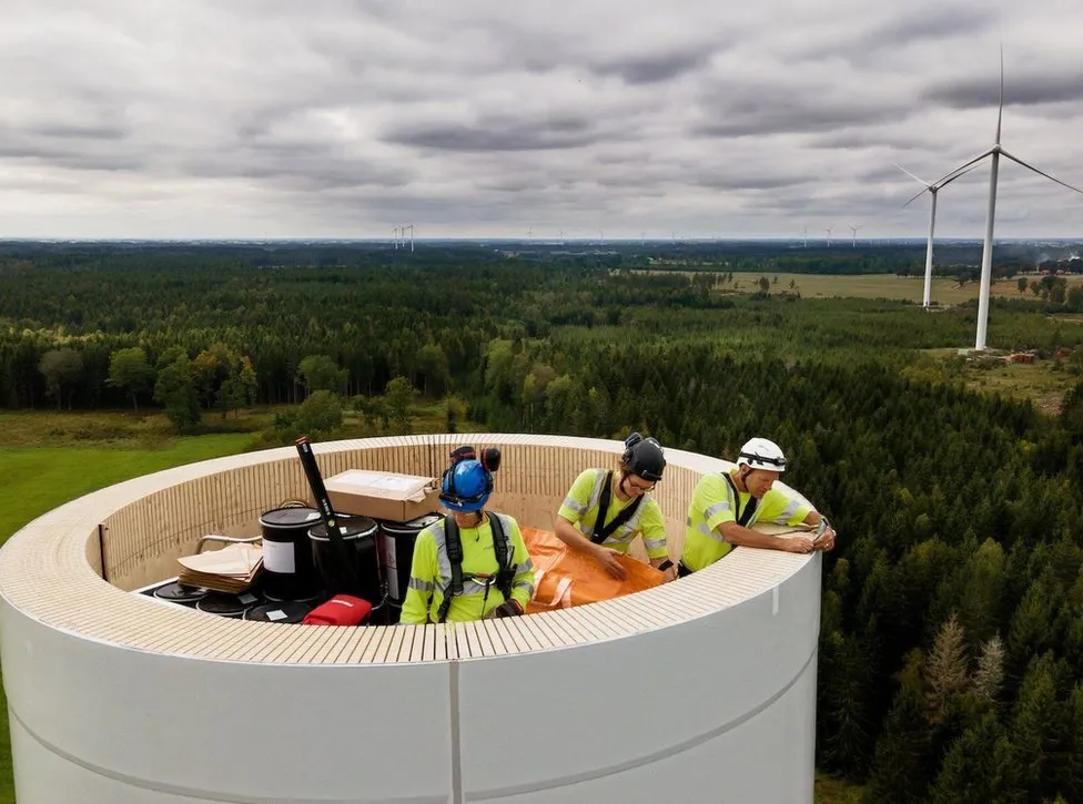 高达150米！瑞典建起全球最高木制风力涡轮机塔