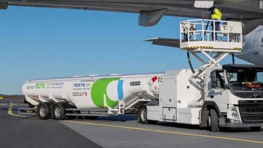 阿联酋航空使用 100%可持续航空燃料进行试飞