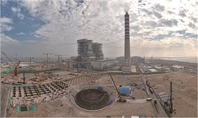 国能广投北海电厂2×1000MW二期扩建项目3、4号锅炉钢结构同步吊装